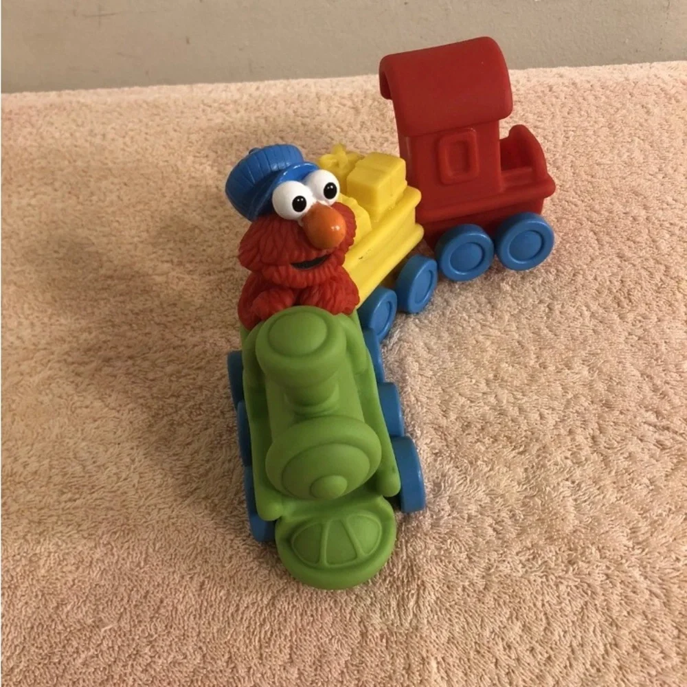 Illco Sesame Street Elmo Soft Train 3 Piece Set